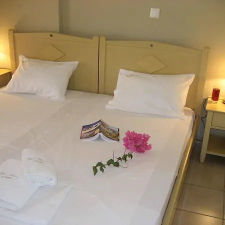Fyri Ammos Residences Agia Pelagia  Room photo